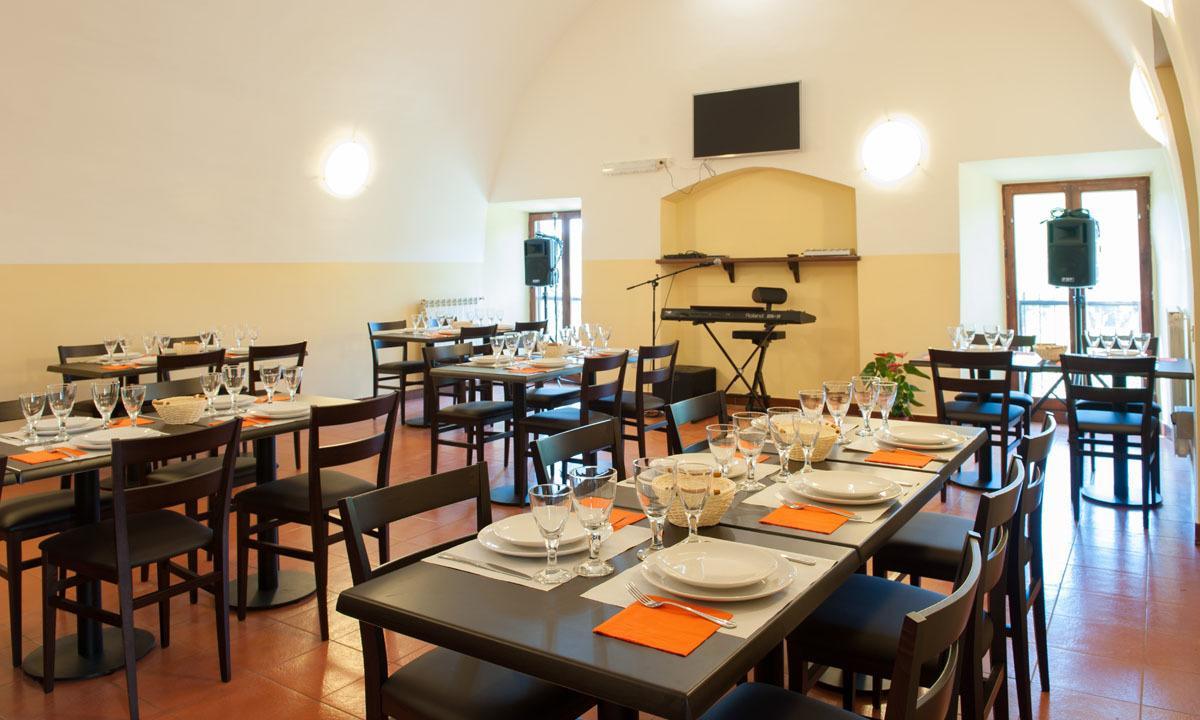 Hotel Capranica Buitenkant foto