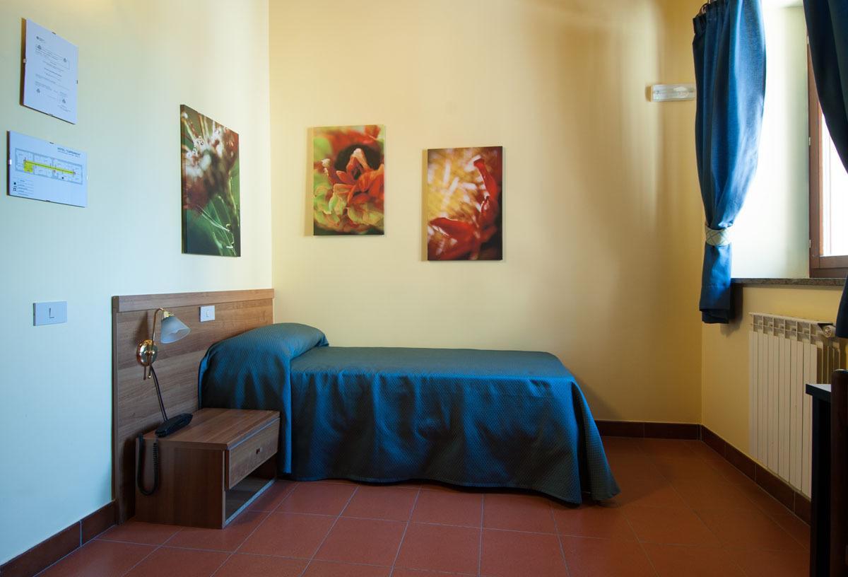 Hotel Capranica Buitenkant foto